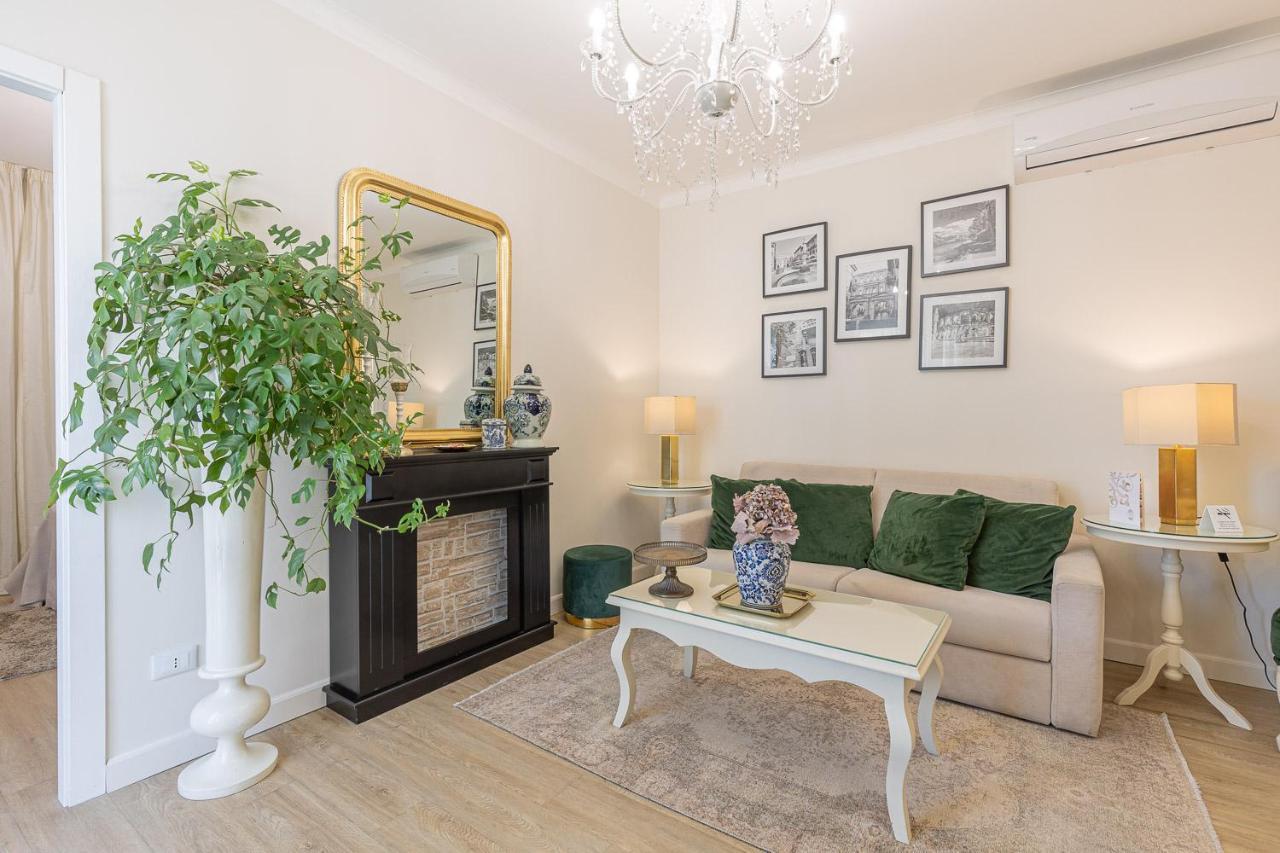 Crys: Apartments, Holiday, Business, Verde Verona Eksteriør bilde