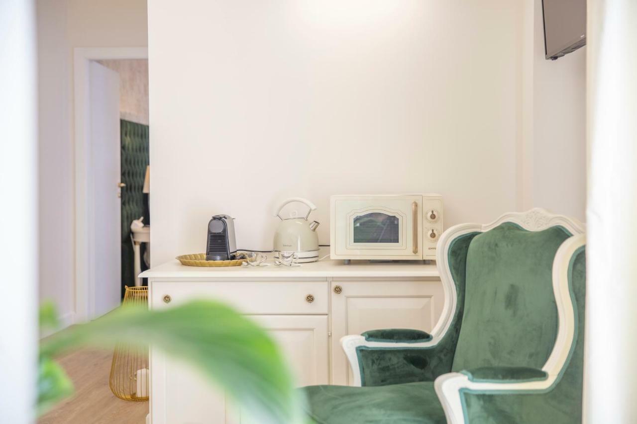Crys: Apartments, Holiday, Business, Verde Verona Eksteriør bilde